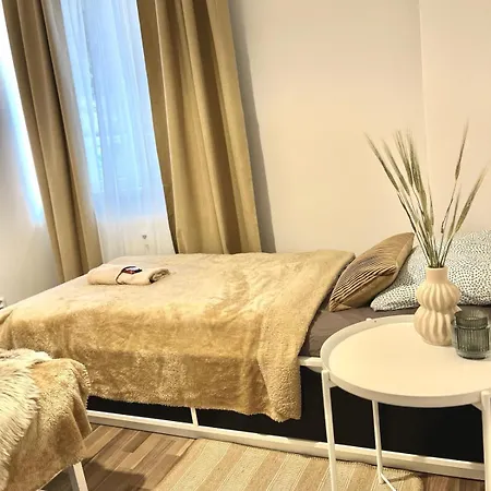 Adele - Old Town, Ac *